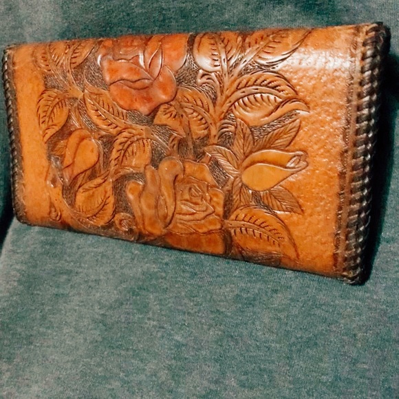 Vintage handmade genuine leather wallet - Picture 4 of 6